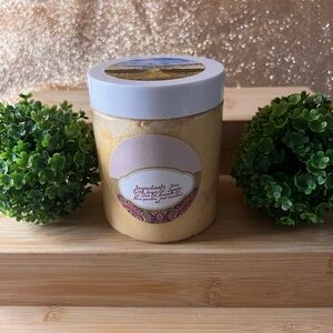 Luxurious Gold Body Scrub